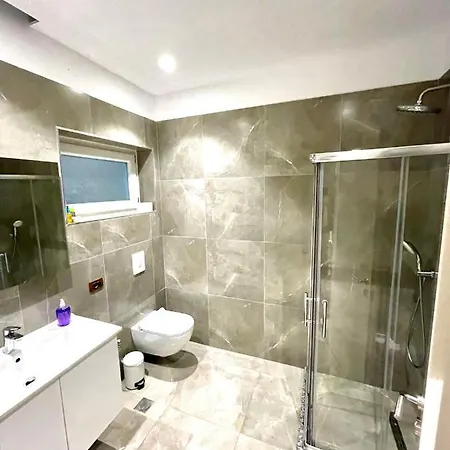 Alb Guest house Tirana